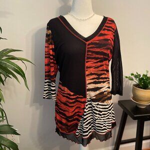 Womens Size M Pullover in Orange & Black